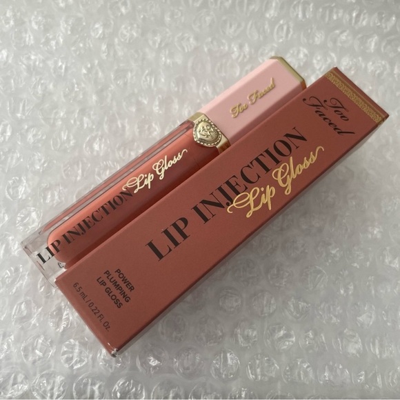 NEW IN BOX Too Faced Lip Injection Plumping Lip Gloss - Secure The Bag - Picture 2 of 7